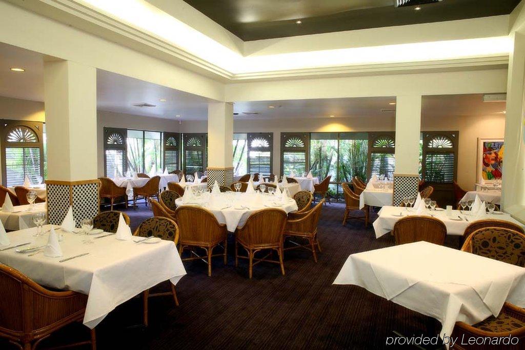 Отель Brisbane International Virginia Ресторан фото